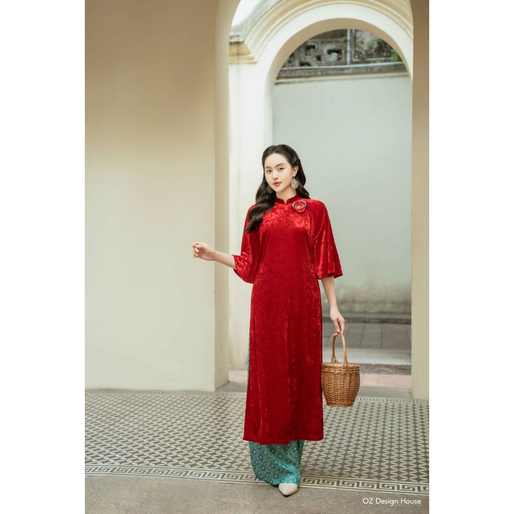 [Không kèm quần] Áo dài OZ Design House AD34481TET23 nhum nhám đính hoa 3D màu đỏ