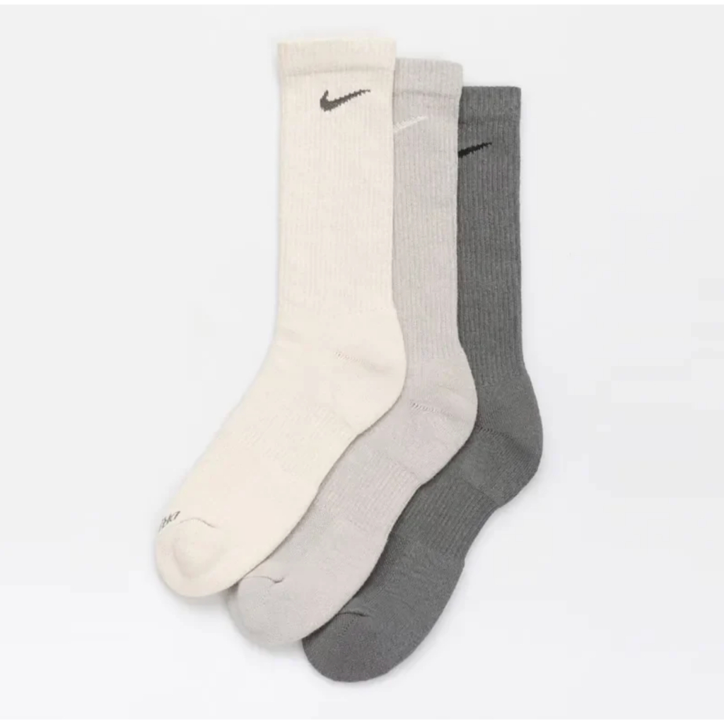 Tất Nike Everyday cao cổ, pack 3 đôi