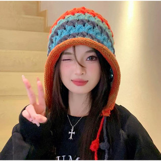 Mũ len đan tay phối màu độc đáo