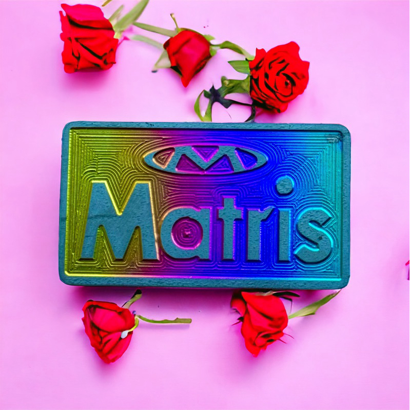Tem titan chữ MATRIS