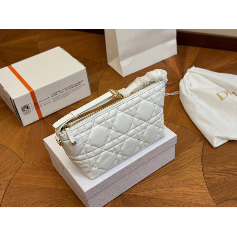 Túi xách D.O 22cm kiểu dáng clutch và khoác vai cực đẹp