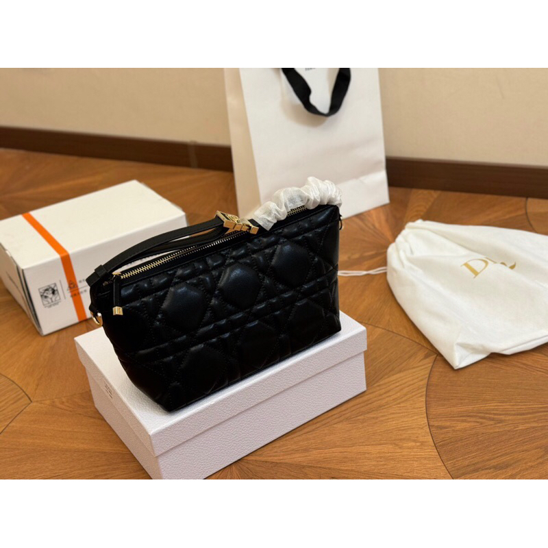 Túi xách D.O 22cm kiểu dáng clutch, khoác vai cực đẹp