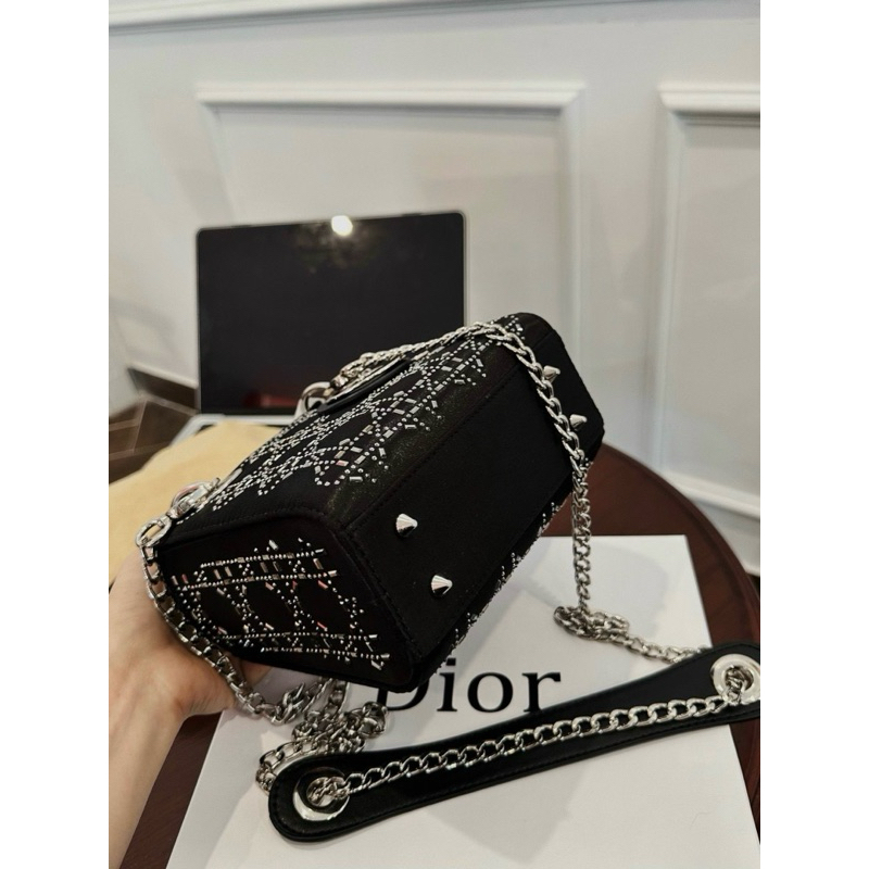 TÚI O KIM CƯƠNG SIZE 18