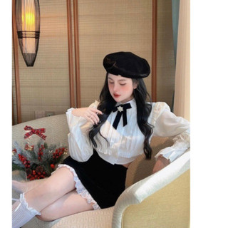 Áo sơ mi cổ bèo tay loe
