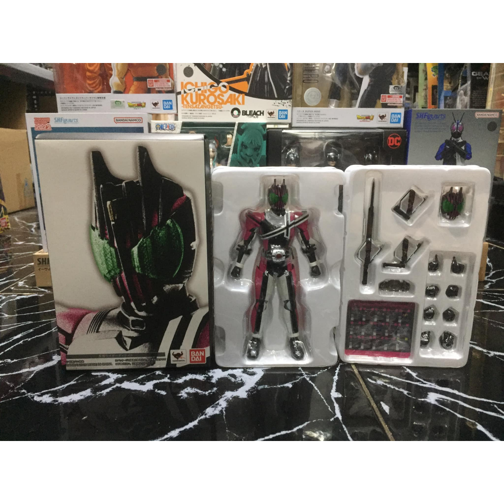 MÔ HÌNH HIỆP SĨ MẶT NẠ DECADE SHF  KAMEN RIDER DECADE OPEN