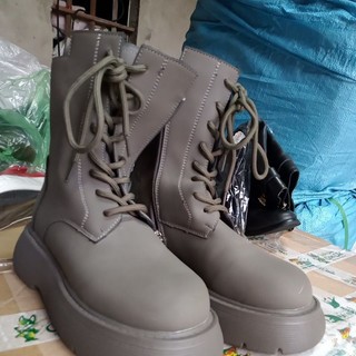 Boots cổ ngắn
