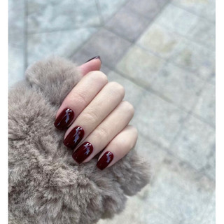 Nailbox móng Úp thiết kế sẳn , màu trơn toen đỏ đô và đỏ rượu vang