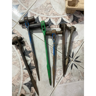 Cờ lê đuôi chuột Nhật Bãi.