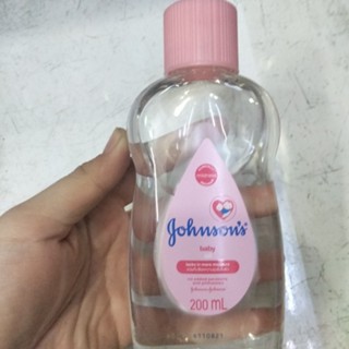 Dầu Massage Dưỡng Ẩm JOHNSON BABY 50ml - 200ml