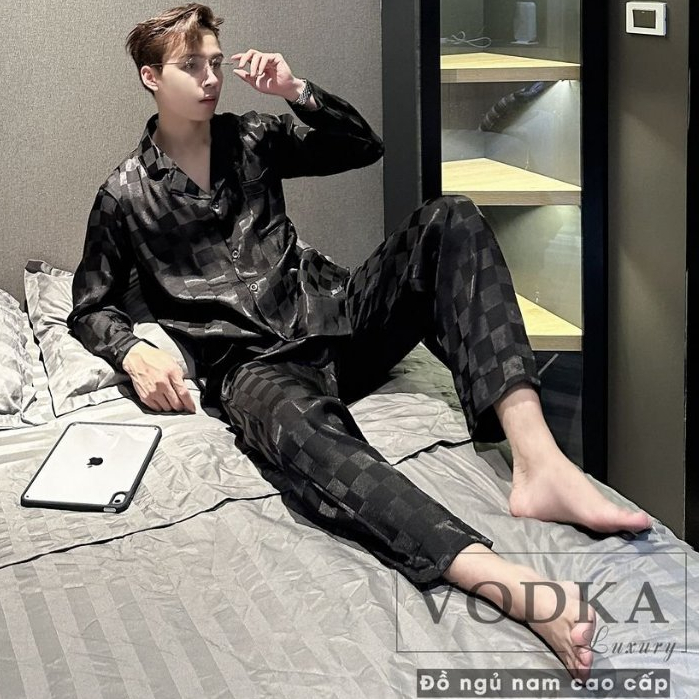Đồ ngủ nam pijama lụa nam VODKA LUXURY gấm mềm mại & sang trọng hoa văn ô vuông hàng cao cấp GO14