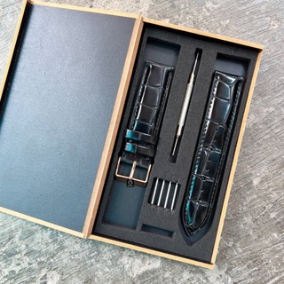 Dây Đeo Da Đồng Hồ Daniel_Watch Dập Vân Cá sấu Tặng Kèm Hộp Gỗ và Phụ kiện
