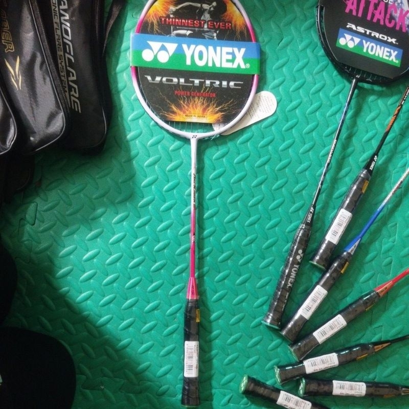 Vợt cầu lông yonex cước đan sẵn
