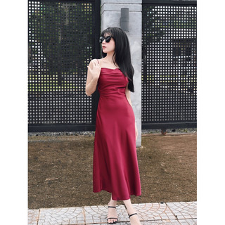 Đầm lụa CEE RI dáng dài hở lưng nhẹ