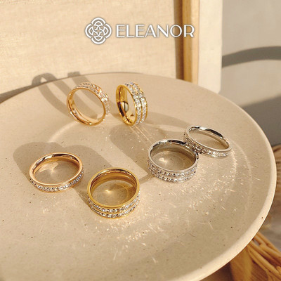 Nhẫn nữ titan đính đá Eleanor Accessories lấp lánh viền dày phụ kiện trang sức 3755