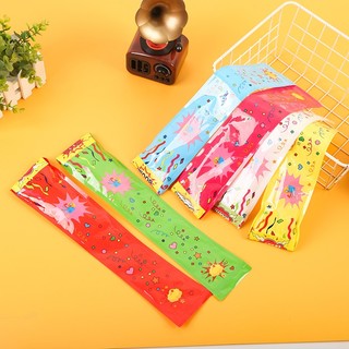 Đồ chơi phụt giấy vui nhộn dịp lễ tết
