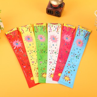 Đồ chơi phụt giấy vui nhộn dịp lễ tết