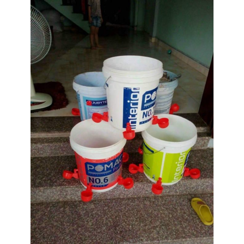 Combo 10 cốc gà gắn xô