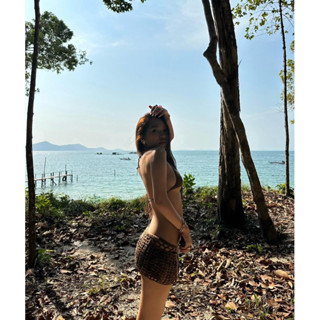 Set bikini len Nâu + chân váy lưới (3 món)sẵn