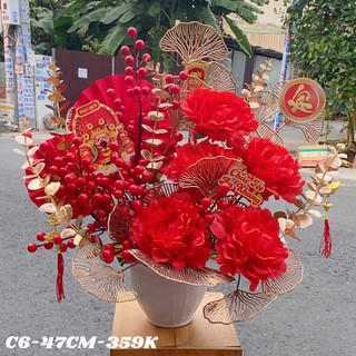 Bình hoa đào đông đỏ tài Lộc để bàn trang trí Tết 2024