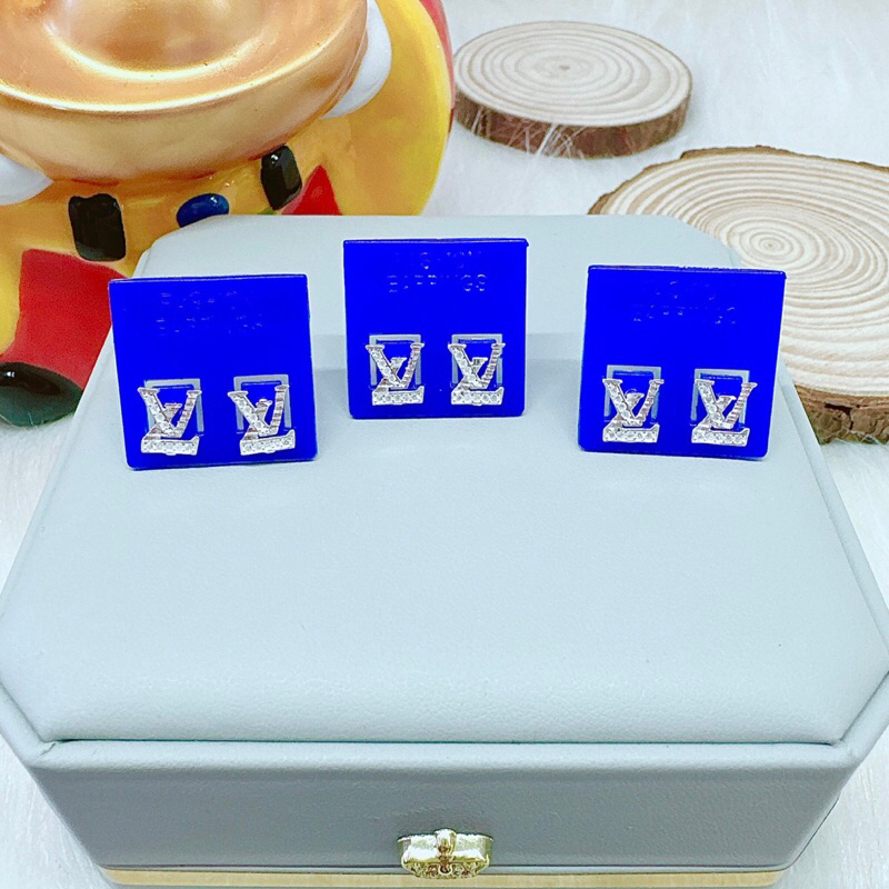 Bông tai LV bạc ta,Khuyên tai LV bạc ta nam nữ Minh Tâm Jewelry