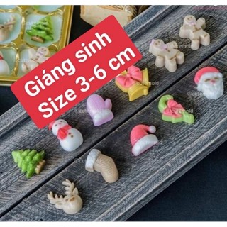 Khuôn silicon chủ đề giáng sinh, noel làm rau câu, bánh kẹo, bánh bông lan, kẹo dẻo giáng sinh nhiều mẫu màu ngẫu nhiên