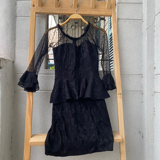 2hand đầm body ren tay ren size S dài 75cm mã 193