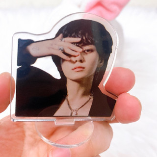BTS - Keyring RM và Standee JK (có sẵn)