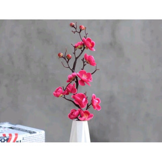 Đào cổ hồng đậm trang trí giỏ quà, tháp bánh