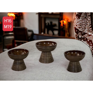 Bình Ly mặt hồ