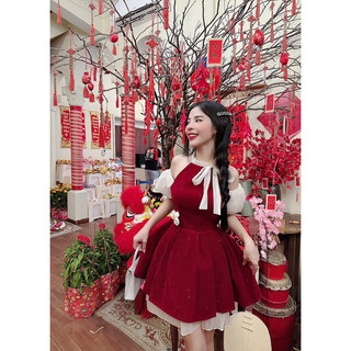[Sẵn-Hoả tốc] Đầm xoè nhung đỏ kim tuyến cổ yếm rớt vai tag hoa eo