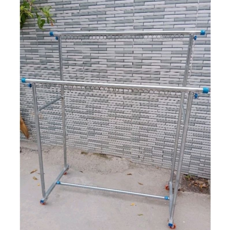 Sào phơi đồ sắt sơn tĩnh điện ống phi 25 dày chắc chắn ,phơi ngoài trời thoải mái.