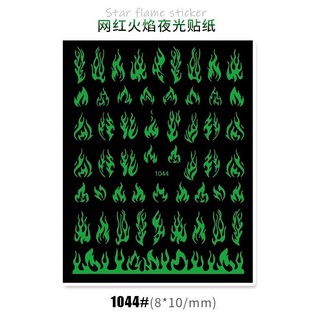 Sticker dạ quang dán móng