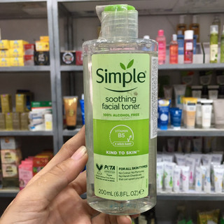 Nước hoa hồng Simple Kind to Skin Smoothing Facial Toner 200ml