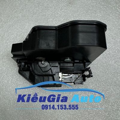 Cơ cấu khóa ngậm cửa BMW 530i 535i 540i 545i 550i E60 E61 2003-2010 51217202146