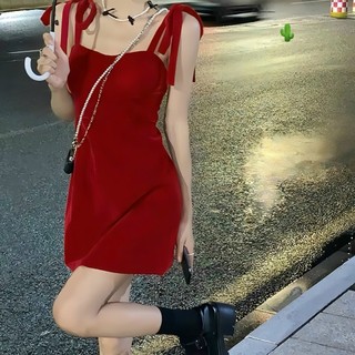 Đầm Nhung Hai Dây Cột Nơ Vai
