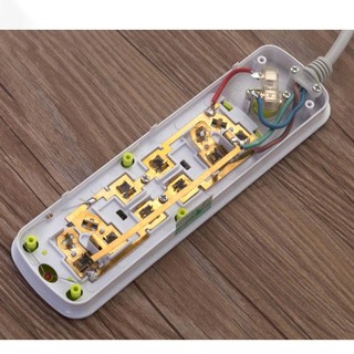 Ổ Cắm Điện Xanh Có Cổng USB Đa Năng