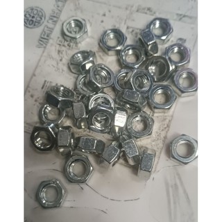 200g Long đen , ê cu  mạ kẽm các loại.