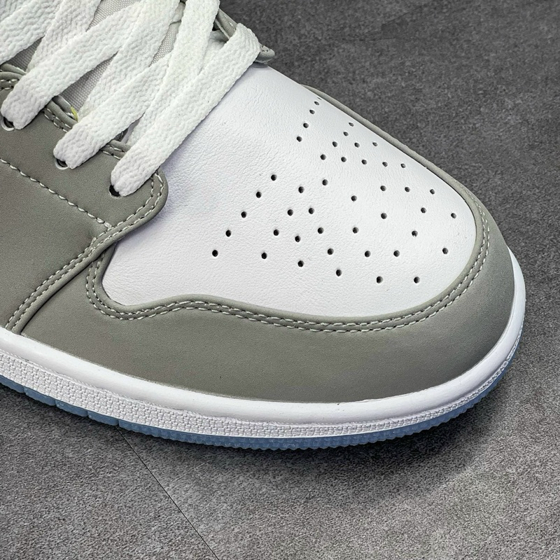 Giày thể thao cổ thấp | Jordan 1 Low Wolf Grey Cao cấp