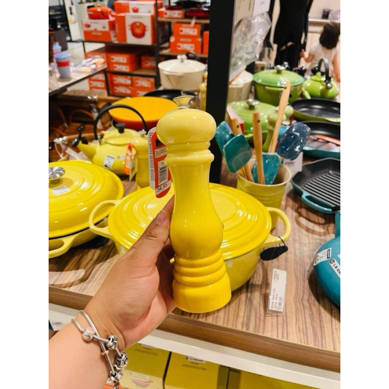 Xay tiêu Le creuset 21cm