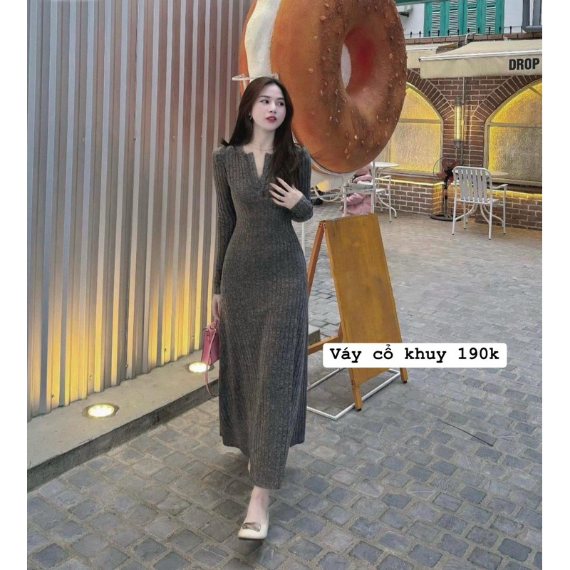 Váy len tăm thỏ khuy ngực