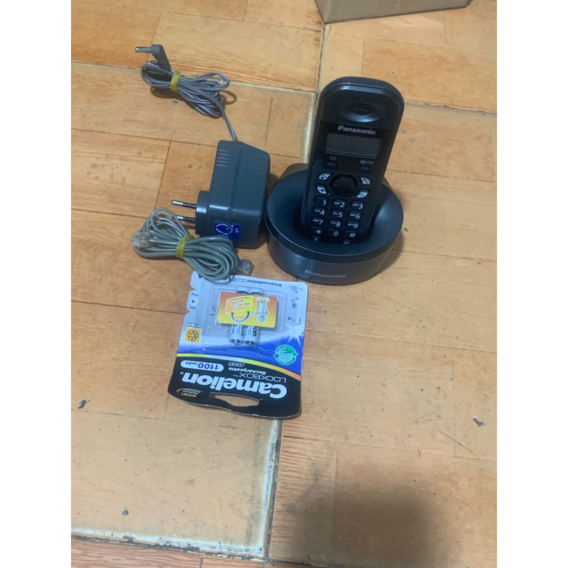 Điện thoại cố định kéo dài Panasonic kx tgb110 hiện số màu đen