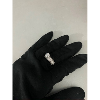 Nhẫn titan đính đá siêu sáng đẹp