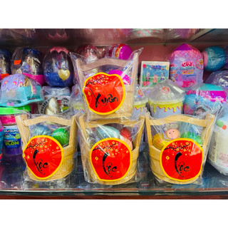 Set rổ trứng đồ chơi Hatchimal 8 trứng