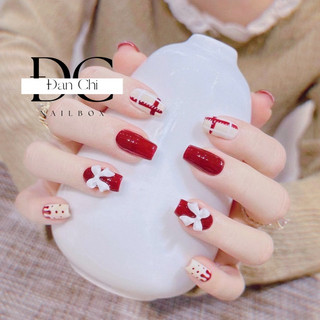 Nailbox móng úp thiết kế sẵn mẫu đỏ đính charm nơ