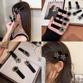Set 4 chiếc kẹp tóc mái nhung thanh lịch