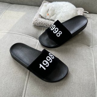 Dép năm sinh 1998 dep nam nữ quai nỉ thêu hot trend