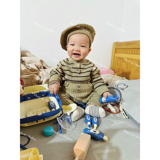 Set Áo + Yếm Len Ép Cao Cấp Cho Bé