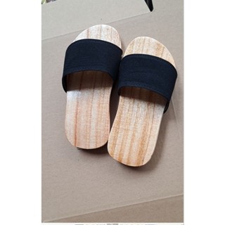 guốc mộc cho bé