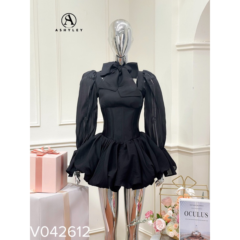 Váy cột nơ cổ 𝐀𝐒𝐇𝐘𝐋𝐄𝐘 tùng xoè