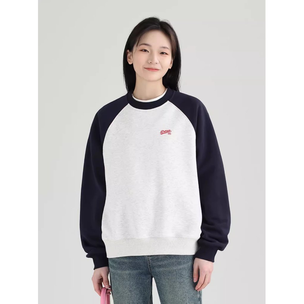 Áo sweater nỉ cổ tròn Dessuu tay áo raglan phong cách retro cho nữ